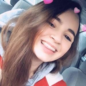 Meet your Posher, Clara